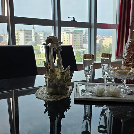 Amy's Luxury Shkoder