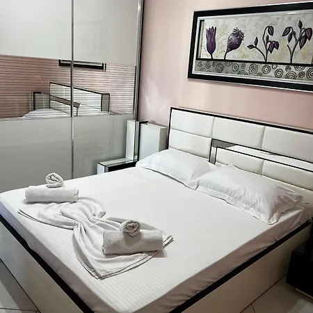 Amy's Luxury * Σκόδρα