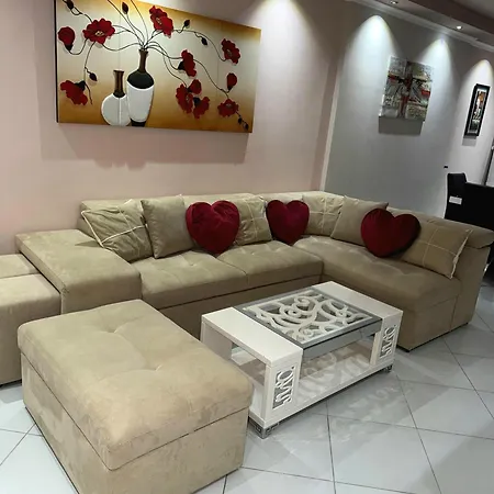 Amy's Luxury * Shkoder