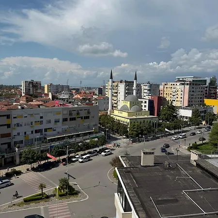Amy's Luxury Apartment Shkoder